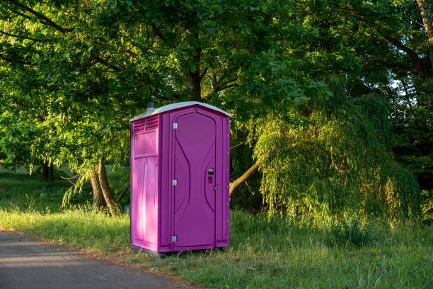 Portable Toilet Options We Offer in Cockrell Hill, TX